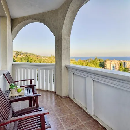 Alekta - Free Parking Hotel