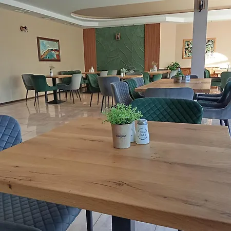 Alekta Hotel 3*