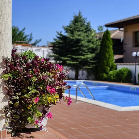 Hotel Alekta - Free Parking Varna