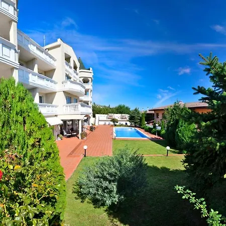 Hotel Alekta - Free Parking Varna