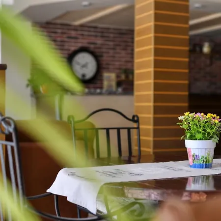 Hotel Alekta - Free Parking Varna