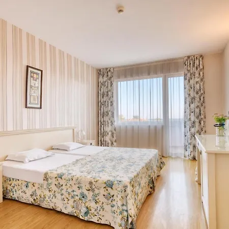 Alekta - Free Parking Хотел Варна