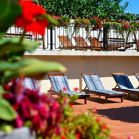 Hotel Alekta - Free Parking