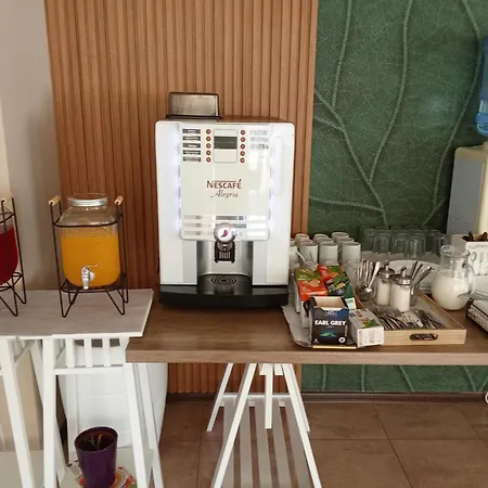 Alekta - Free Parking Хотел