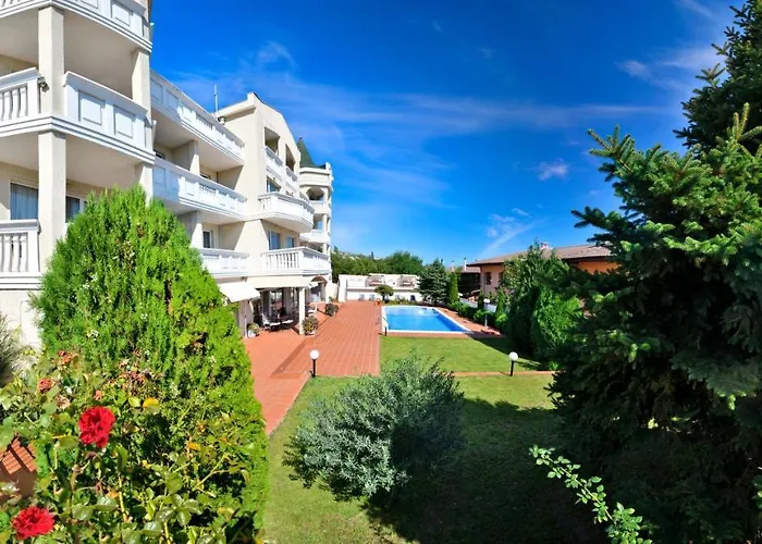 Hotel Alekta - Free Parking Varna