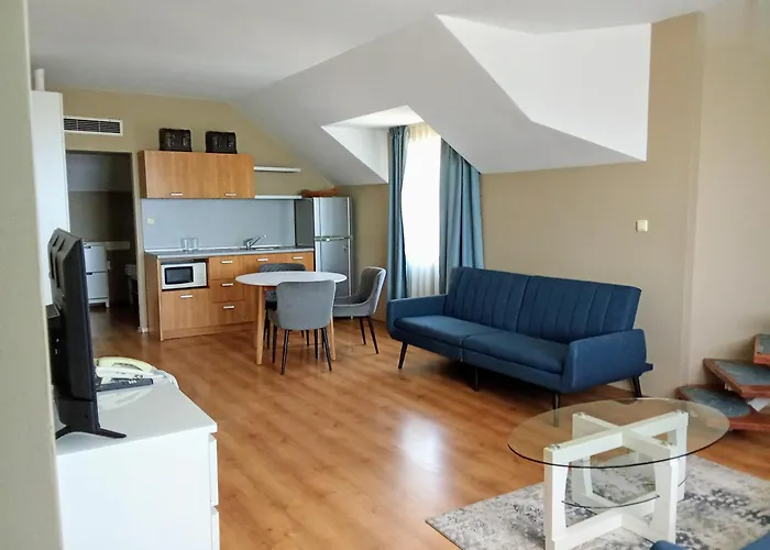 Hotel Alekta - Free Parking 3*