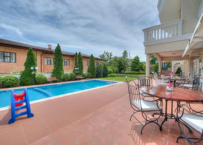 Alekta - Free Parking